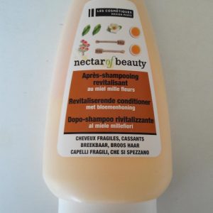 Après shampoing revitalisant aux miel mille fleurs