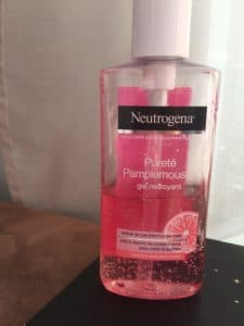 gel nettoyant pureté pamplemousse neutrogena