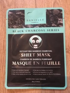 Masque en feuille – Charbon de bambou purifiant