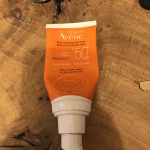 Créme solaire très haute protection Créme solaire très haute protection