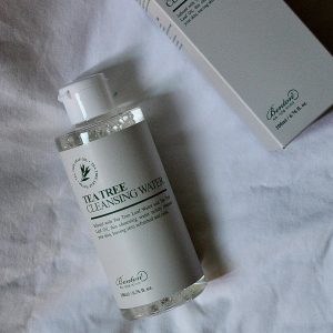 Tea Tree Cleansing Water