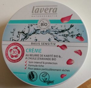 Crème au beurre de karité bio & à l’huile d’amande bio